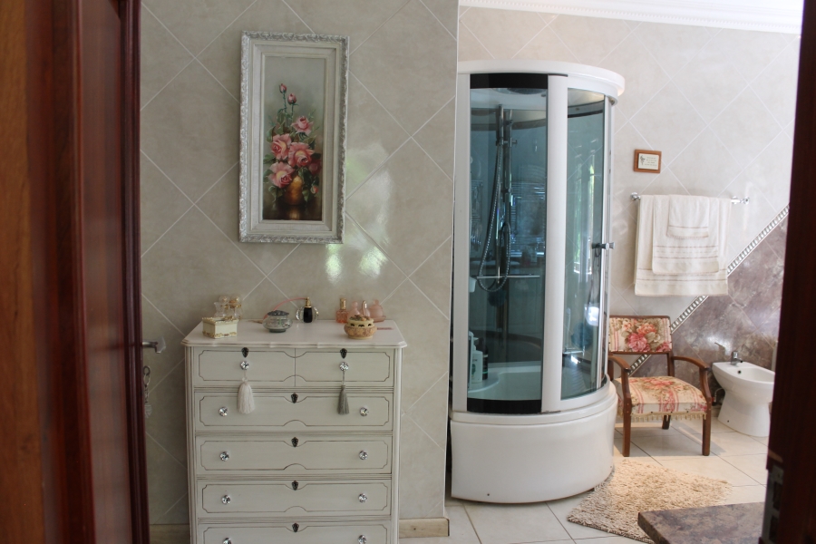 4 Bedroom Property for Sale in Kshane North West